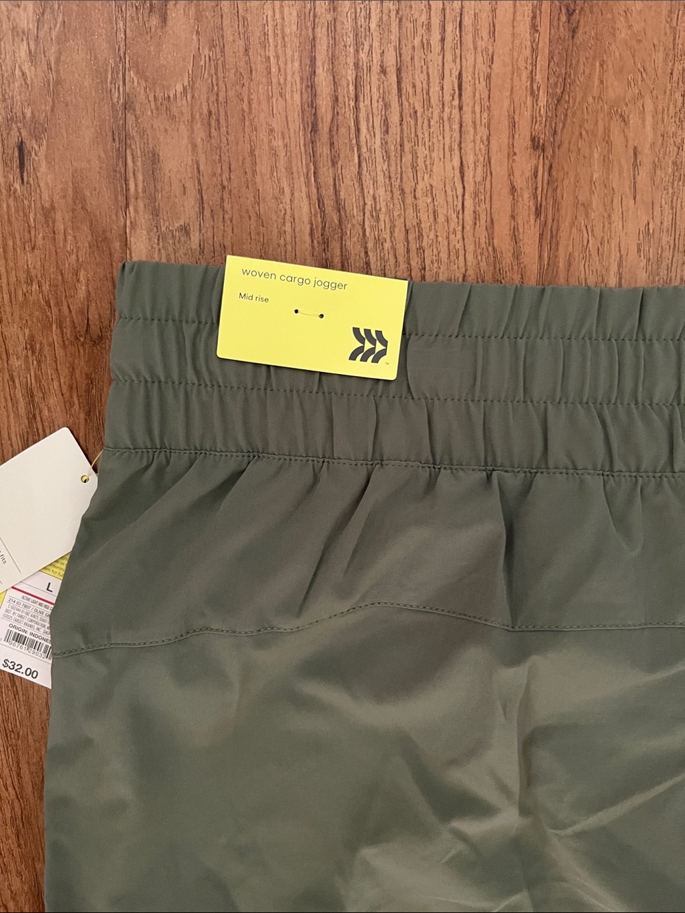 NWT All in Motion Cargo Joggers - Picture 9 of 11
